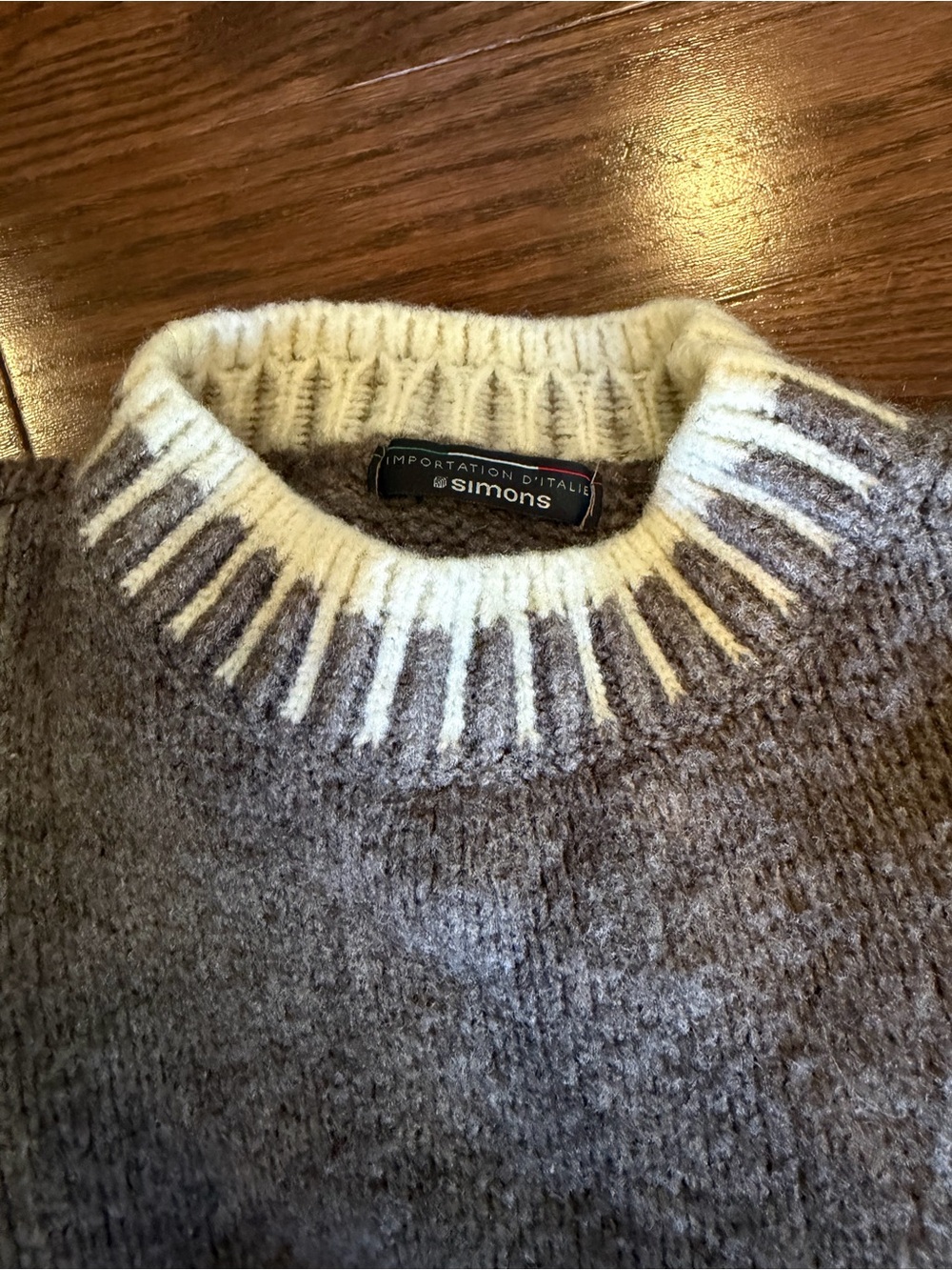 Grey Simon’s Sweater - Picture 3 of 3